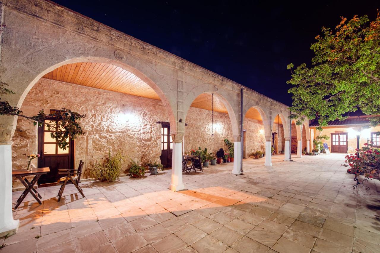 Revakli Ev Guest House Rizokarpaso 外观 照片
