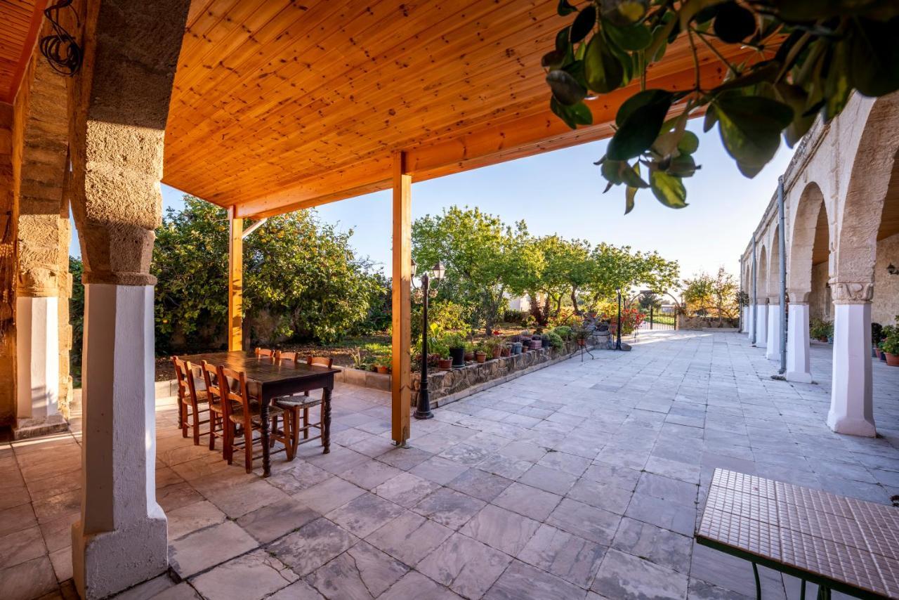 Revakli Ev Guest House Rizokarpaso 外观 照片